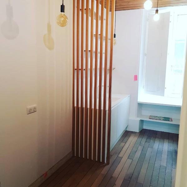 Pose de parquet par un professionnel